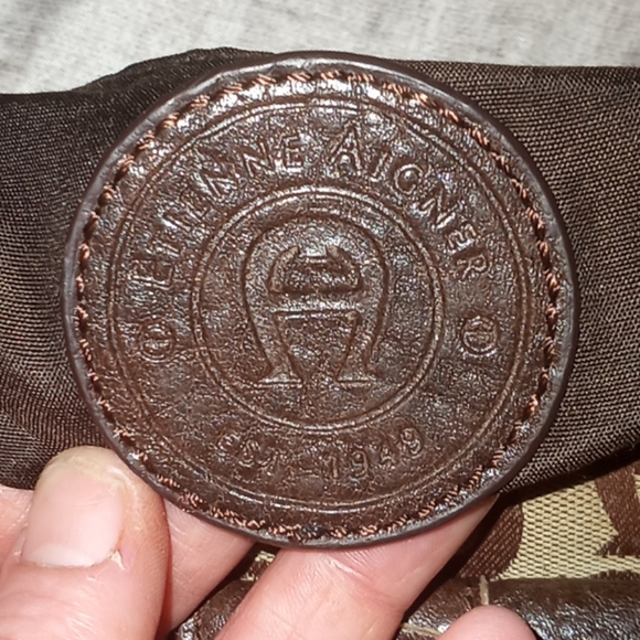 Stylish canvas brown ETIENNE AIGNER - Picture 13 of 16